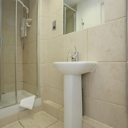 Westpoint By Lj And Keat Leeds (West Yorkshire)